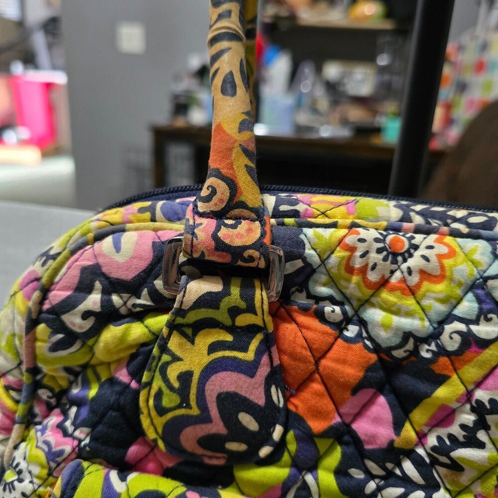 Vera Bradley Women's Multi-Color Quilted Satchel Handbag Top Handle Bag - Picture 3 of 12